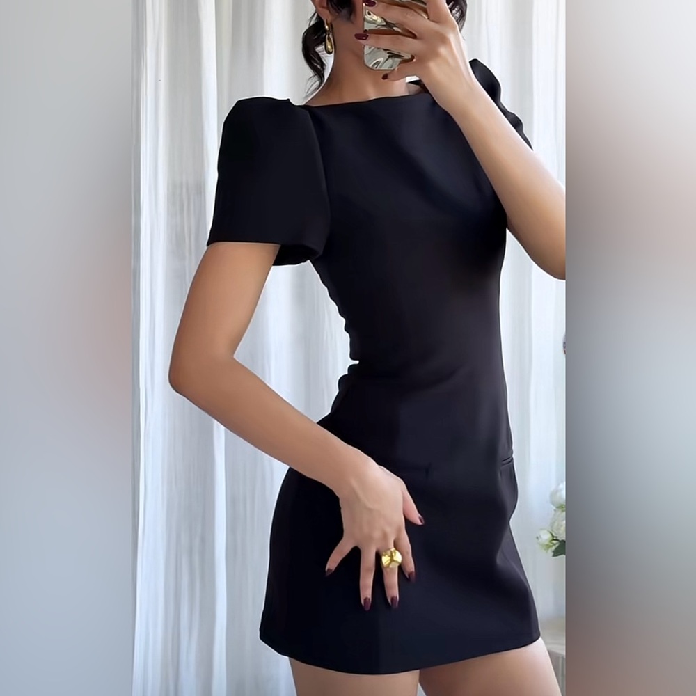 NWT ZARA SHORT PLEATED POCKET DRESS SIZE S